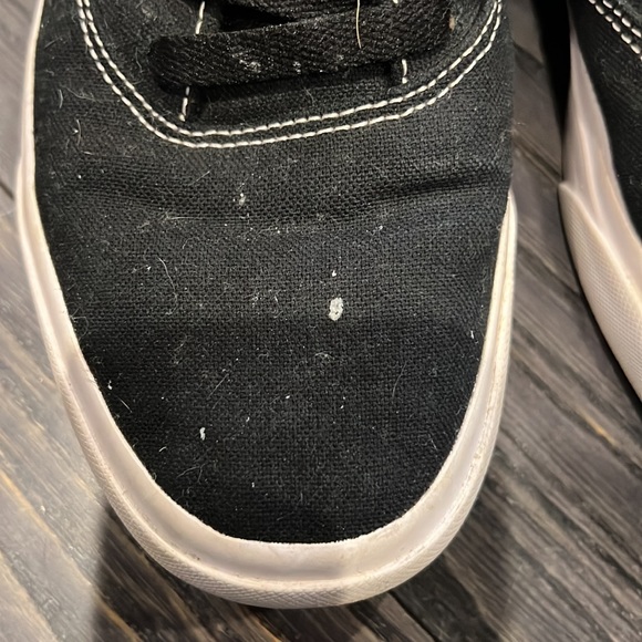 Nike SB charge worn a handful of times. With laces size 6.5 - Picture 5 of 8